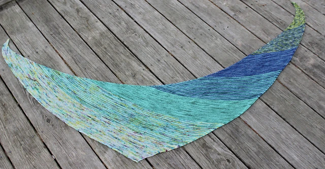 Fangirl Boomerang Fade Shawl Kit