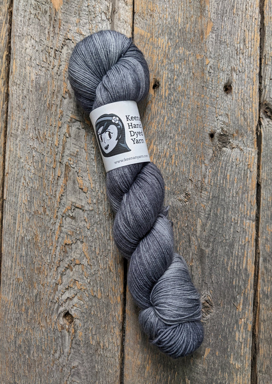 dark gray hand dyed yarn, sock yarn, twisted skein, merino nylon yarn, Keenan hand dyed