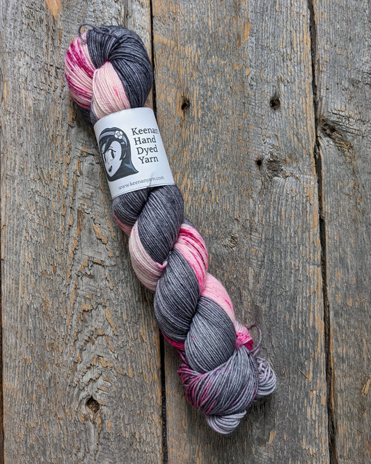 gray and pink hand dyed yarn, speckled yarn, sock yarn, twisted skein, Keenan hand dyed, merino yarn, wool yarn, merino nylon yarn