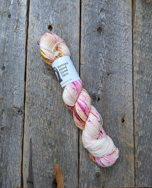 pink speckled dyed yarn, sock yarn, twisted skein, Keenan hand dyed, merino yarn, wool yarn, merino nylon yarn